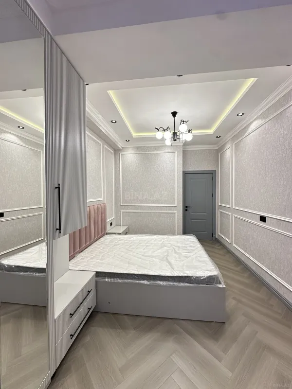 Satılır 2 otaqlı mənzil 70 m²
