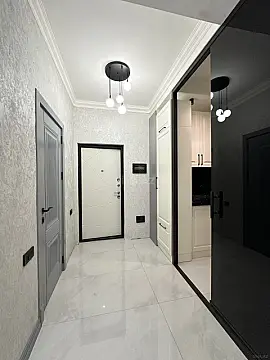 Satılır 2 otaqlı mənzil 70 m²
