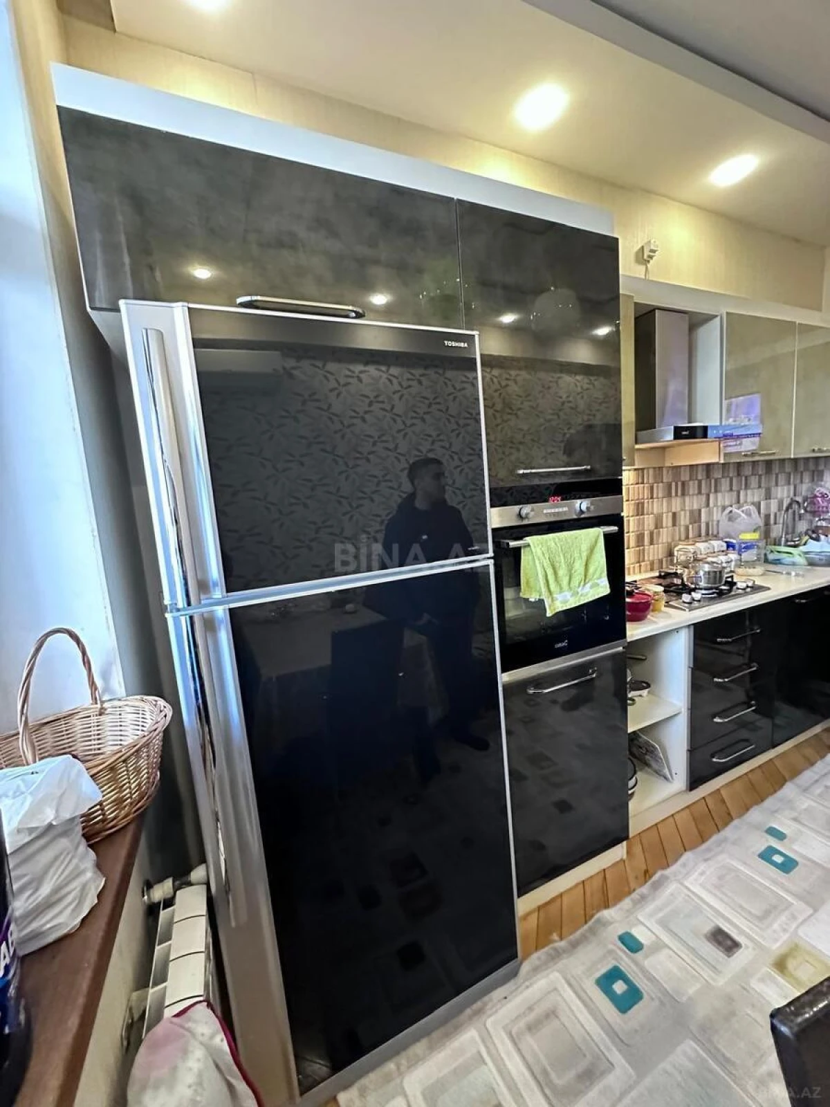 Satılır 2 otaqlı mənzil 94 m²