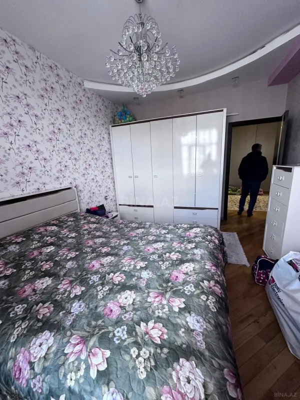Satılır 2 otaqlı mənzil 94 m²