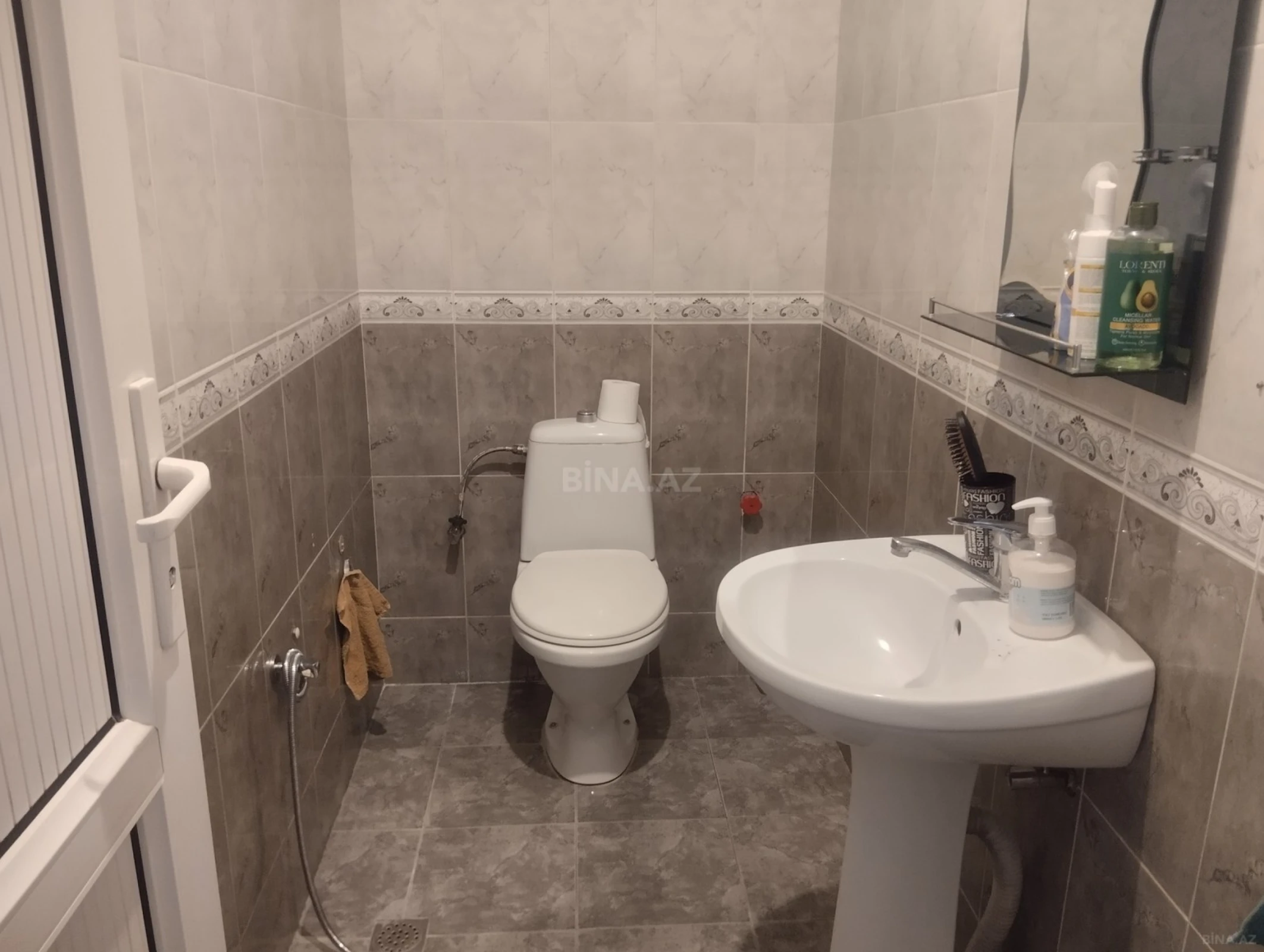 Satılır 7 otaqlı həyət evi 170 m²
