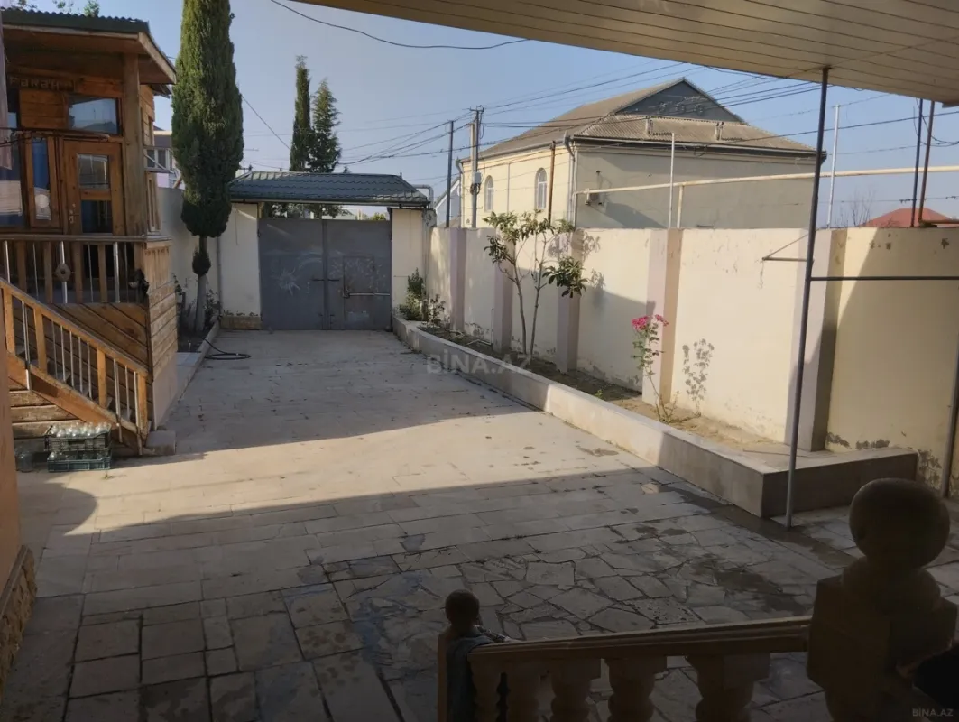 Satılır 7 otaqlı həyət evi 170 m²