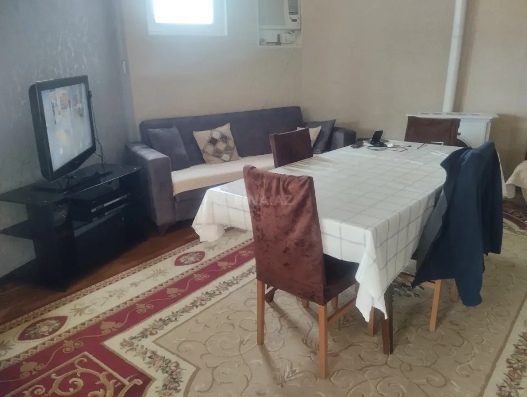 Satılır 7 otaqlı həyət evi 170 m²