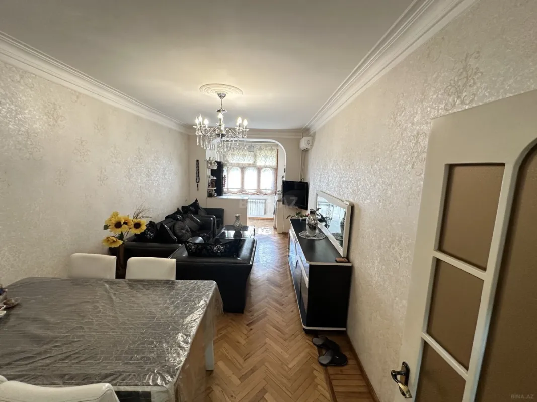 Satılır 3 otaqlı mənzil 60 m²