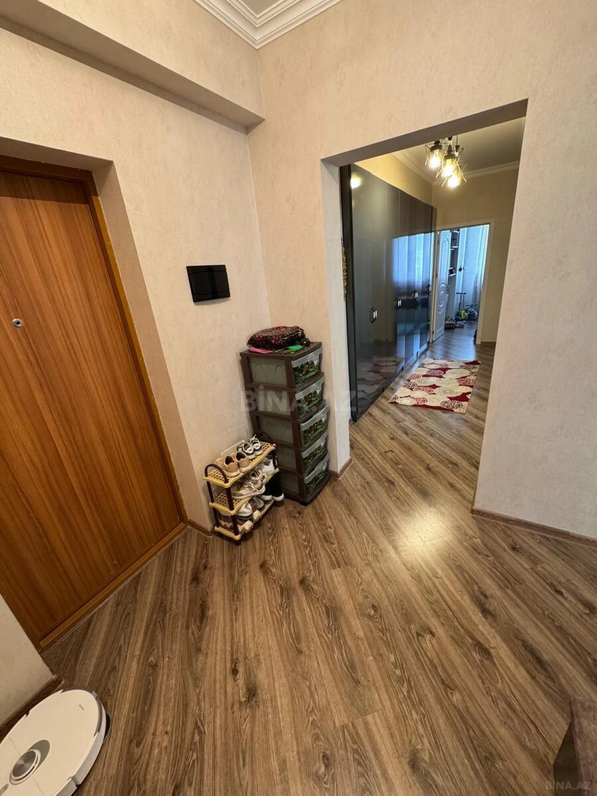 Satılır 3 otaqlı mənzil 92 m²