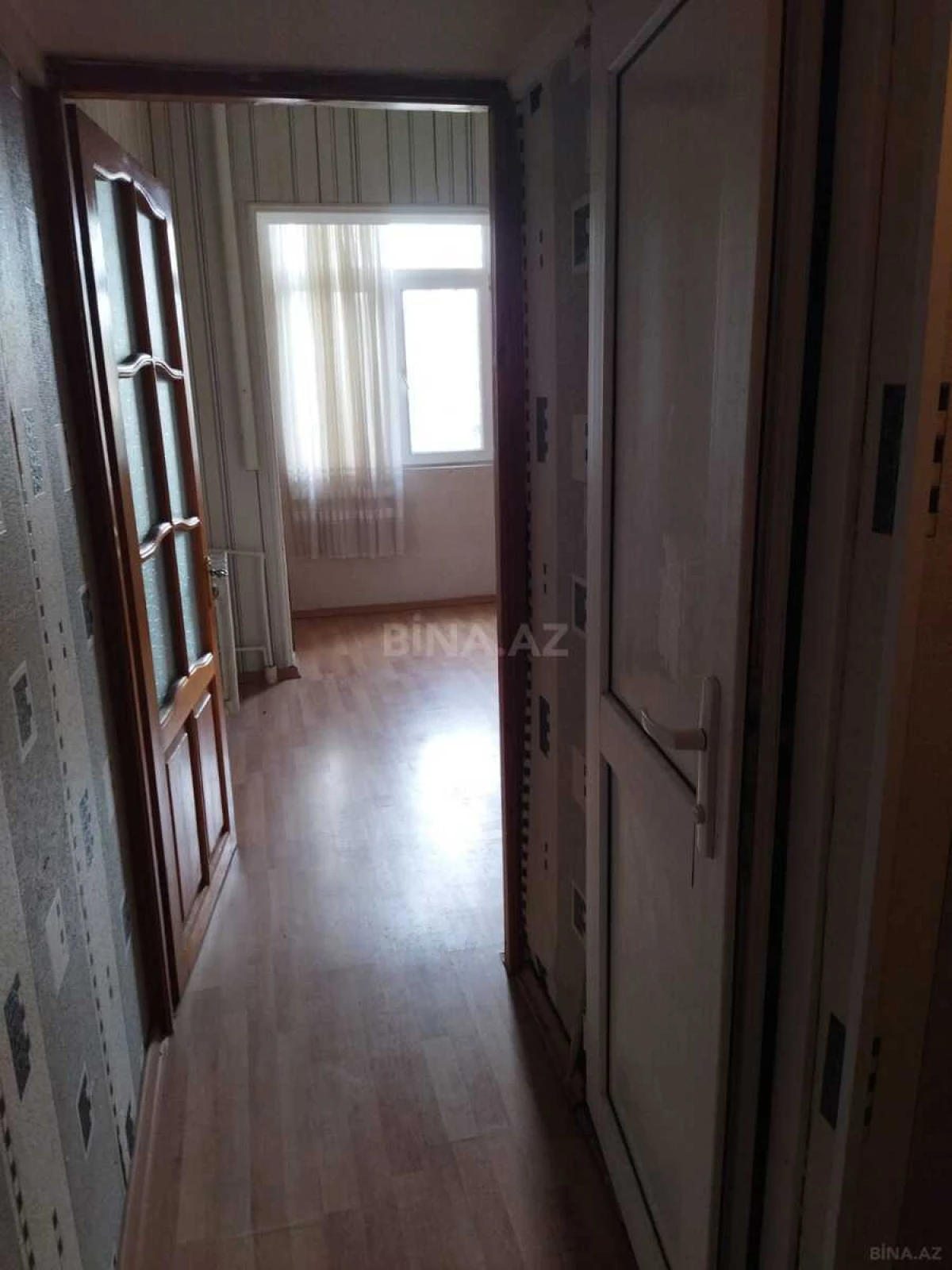 Kirayə verilir 2 otaqlı mənzil 45 m²