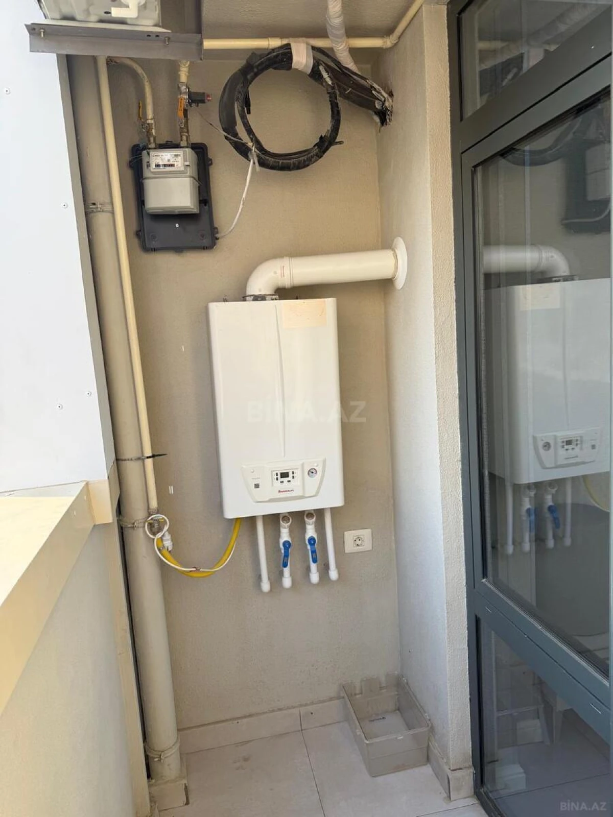 Kirayə verilir 2 otaqlı mənzil 54 m²