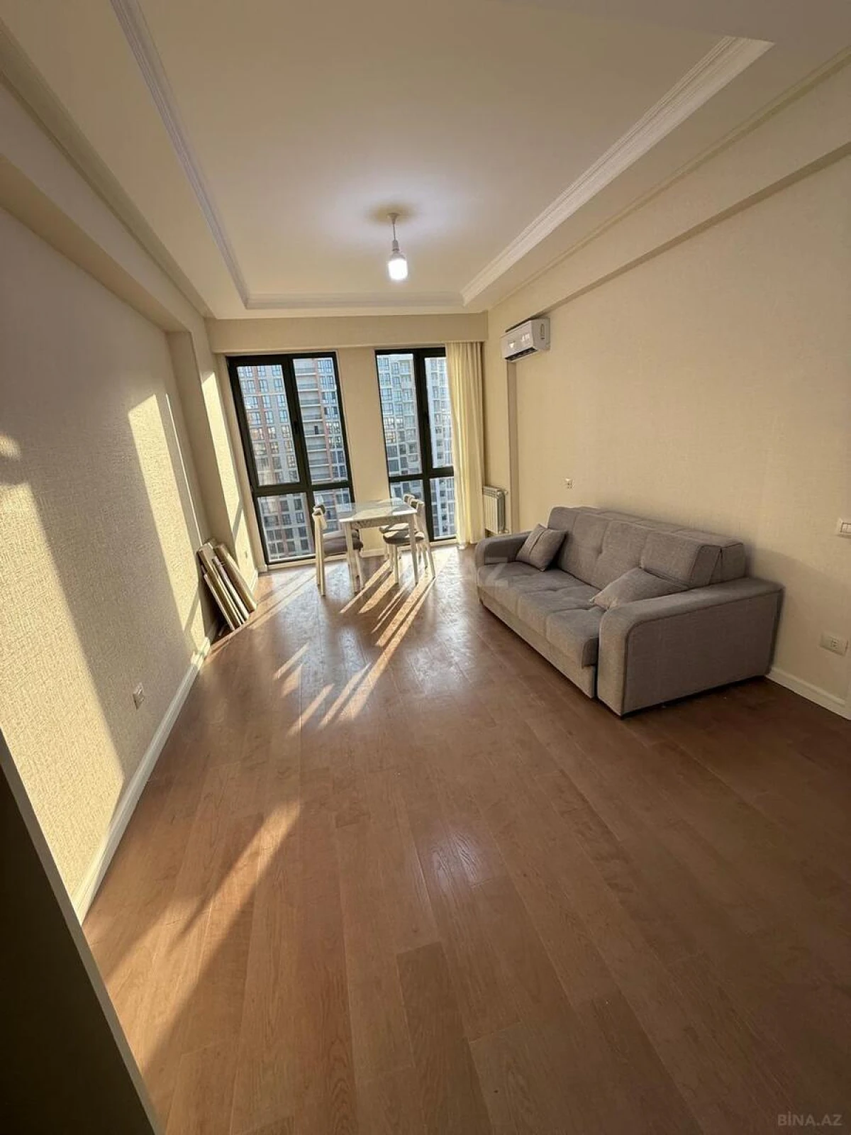 Kirayə verilir 2 otaqlı mənzil 54 m²