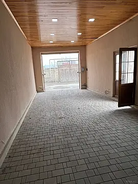 Satılır 7 otaqlı həyət evi 350 m²