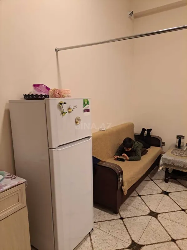 Satılır obyekt 48 m²