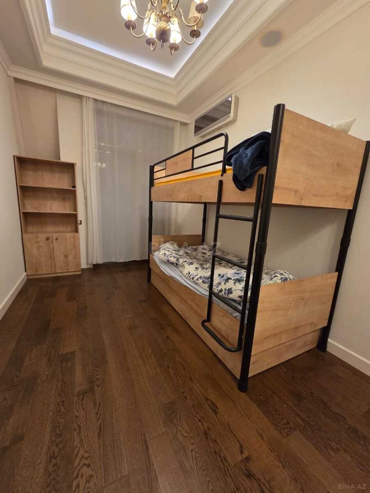 Kirayə verilir 3 otaqlı mənzil 110 m²