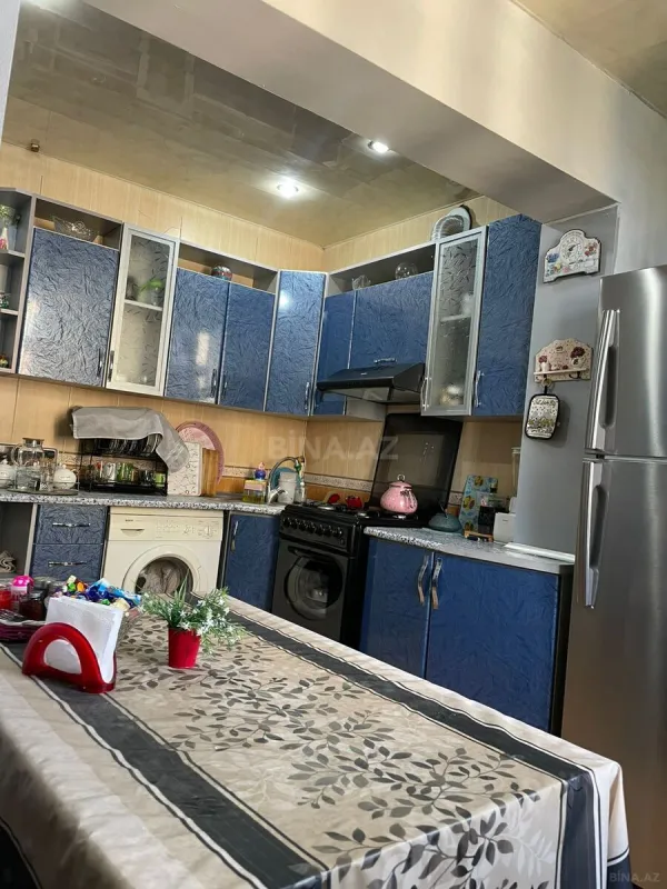 Satılır 4 otaqlı mənzil 100 m²