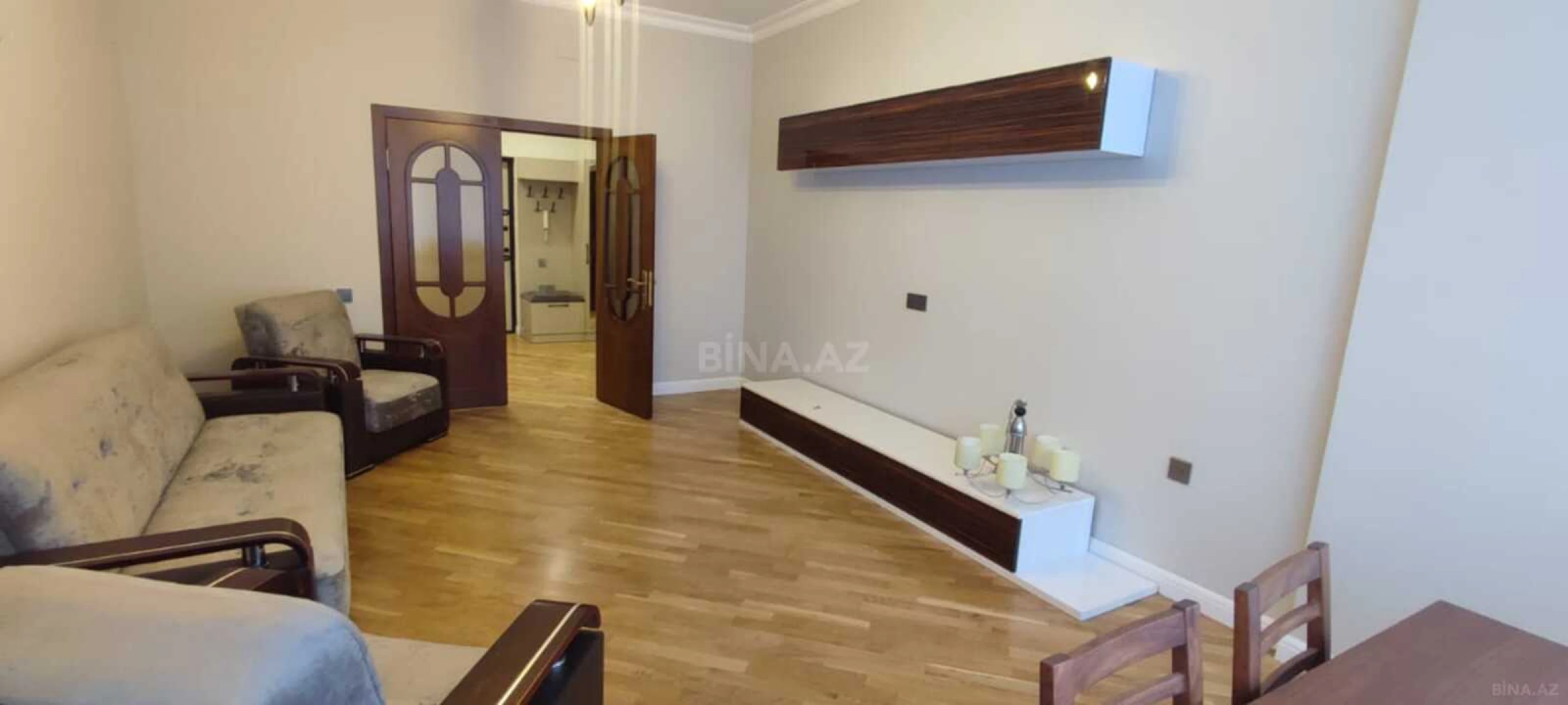 Kirayə verilir 2 otaqlı mənzil 87 m²
