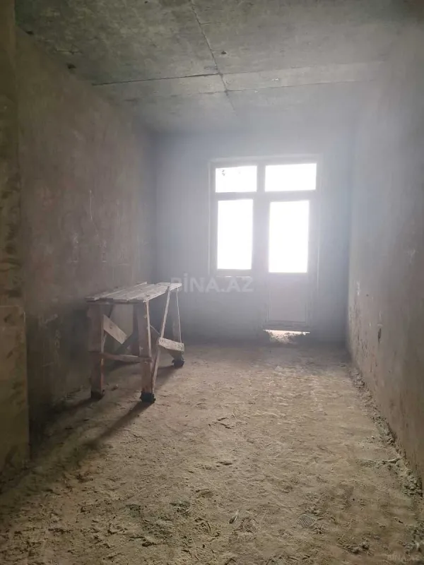Satılır 3 otaqlı mənzil 115 m²