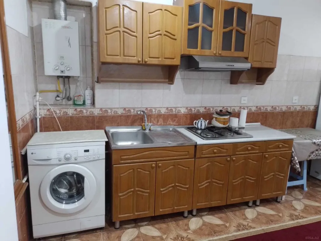 Kirayə verilir 2 otaqlı mənzil 65 m²