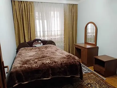Kirayə verilir 2 otaqlı mənzil 65 m² — Bakı, Nərimanov 2 otaq 65.00 m²