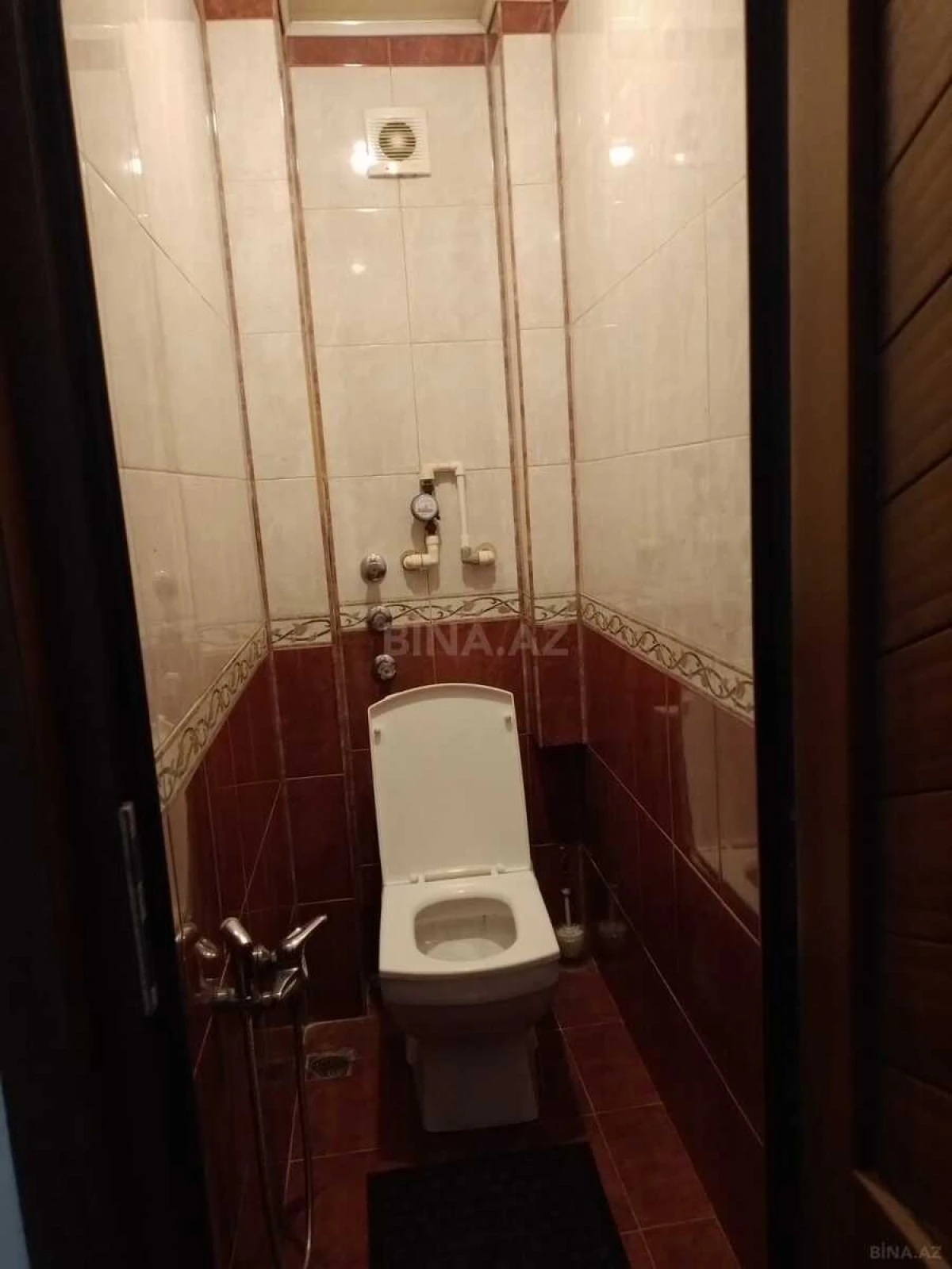 Kirayə verilir 2 otaqlı mənzil 65 m²