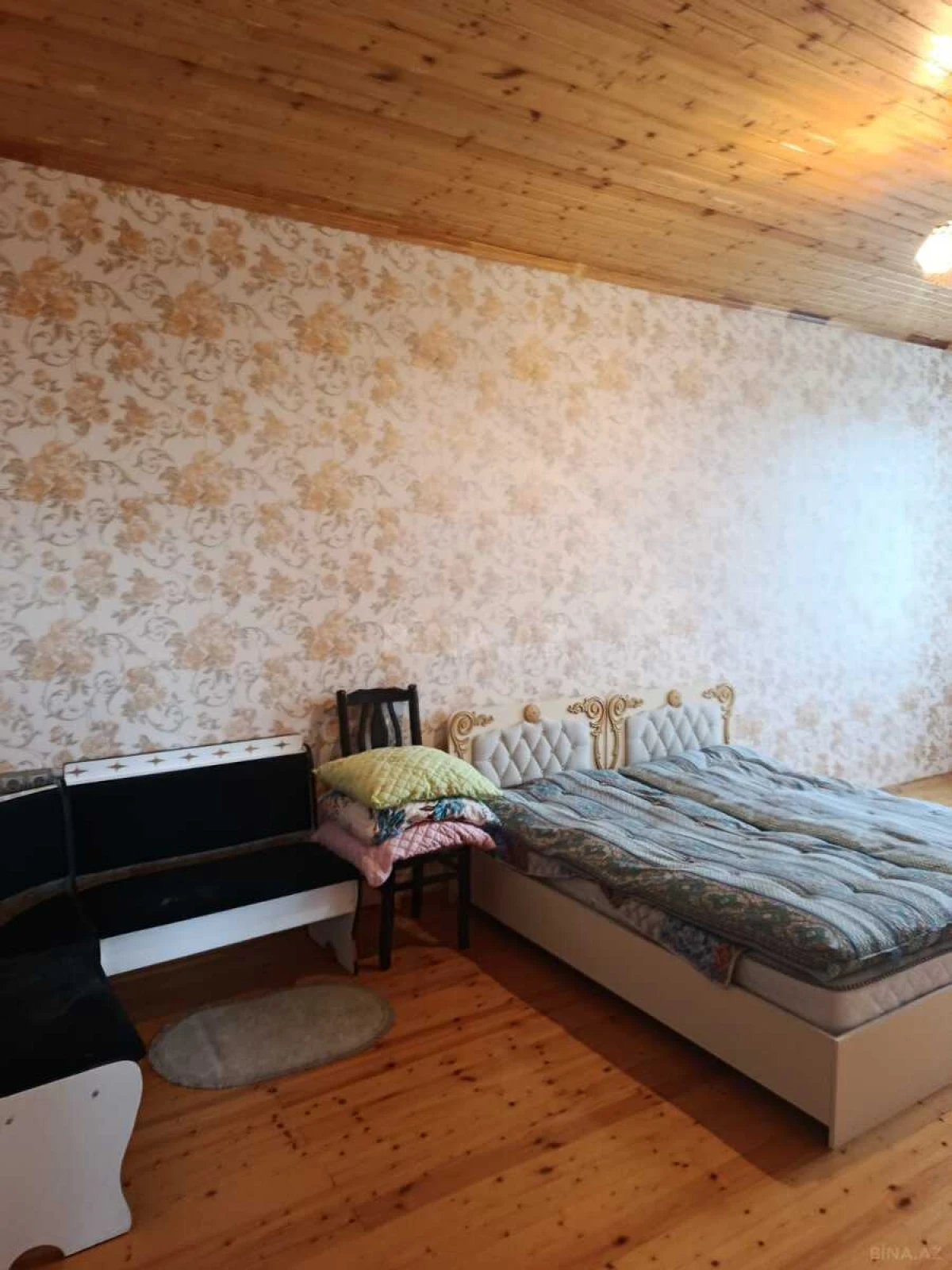 Satılır 5 otaqlı həyət evi 200 m²