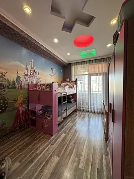 Satılır 3 otaqlı mənzil 80 m²