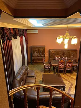 Satılır 4 otaqlı mənzil 115 m²