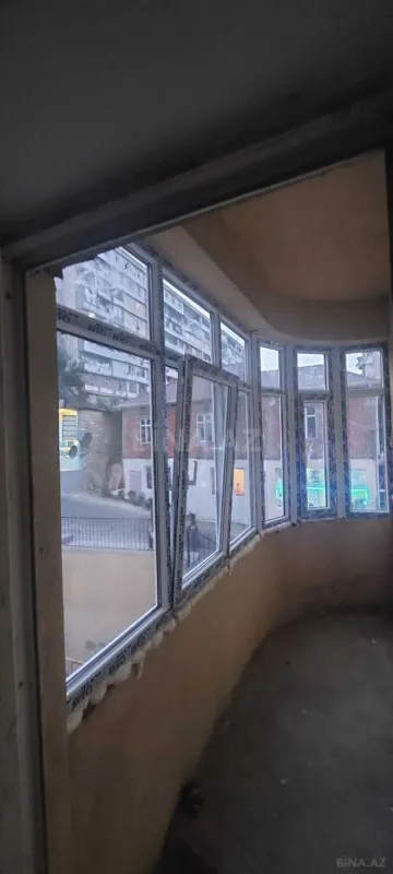 Satılır 3 otaqlı mənzil 95 m²