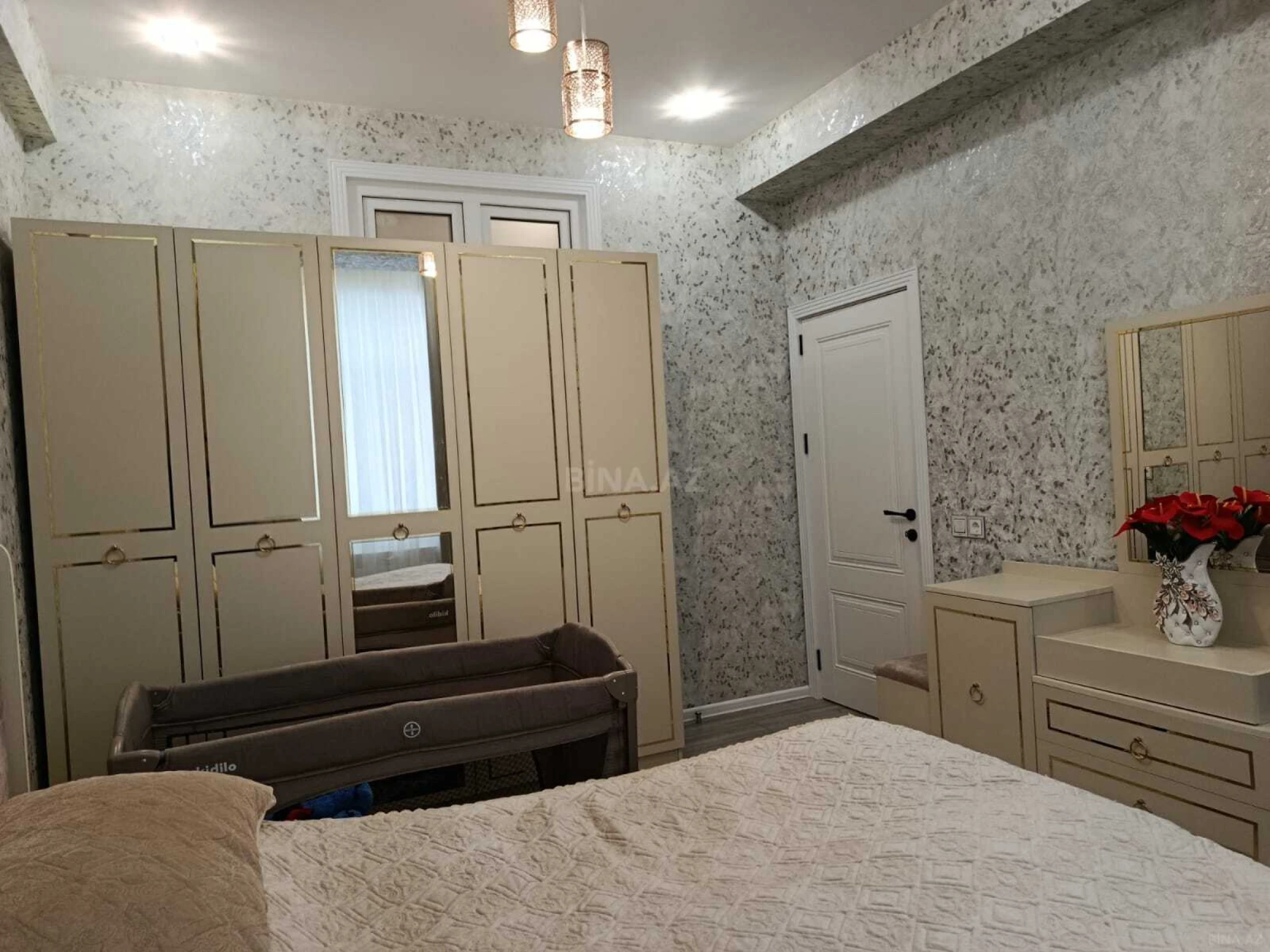 Satılır 3 otaqlı mənzil 75 m²