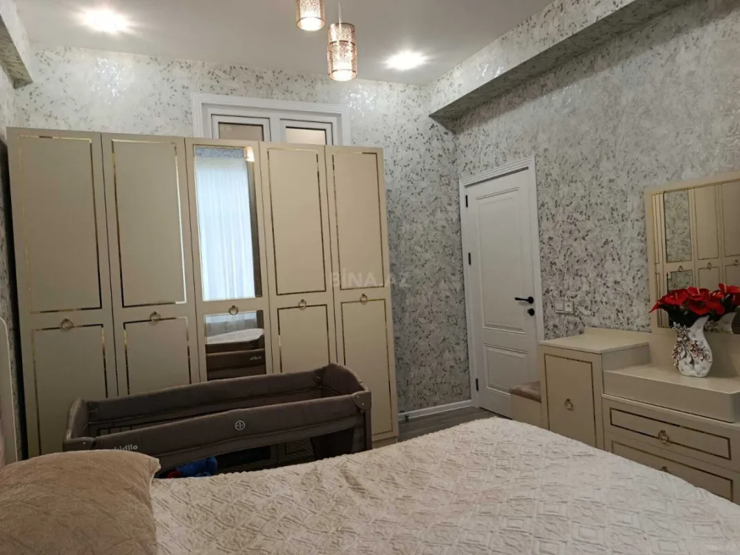 Satılır 3 otaqlı mənzil 75 m²