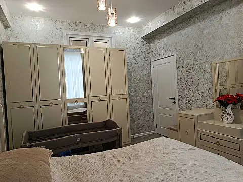 Satılır 3 otaqlı mənzil 75 m²