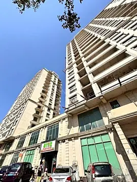Satılır 2 otaqlı mənzil 100 m²