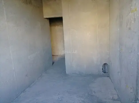 Satılır 3 otaqlı mənzil 135 m²