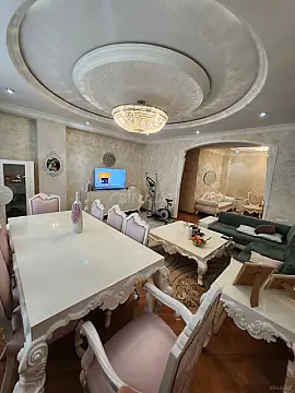 Kirayə verilir 3 otaqlı mənzil 120 m²