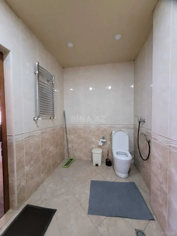 Satılır 4 otaqlı mənzil 170 m²
