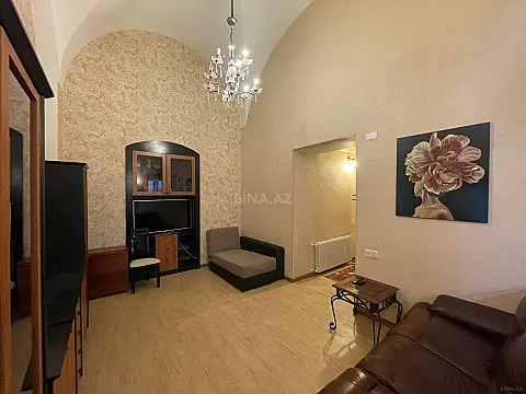 Kirayə verilir 3 otaqlı mənzil 70 m²