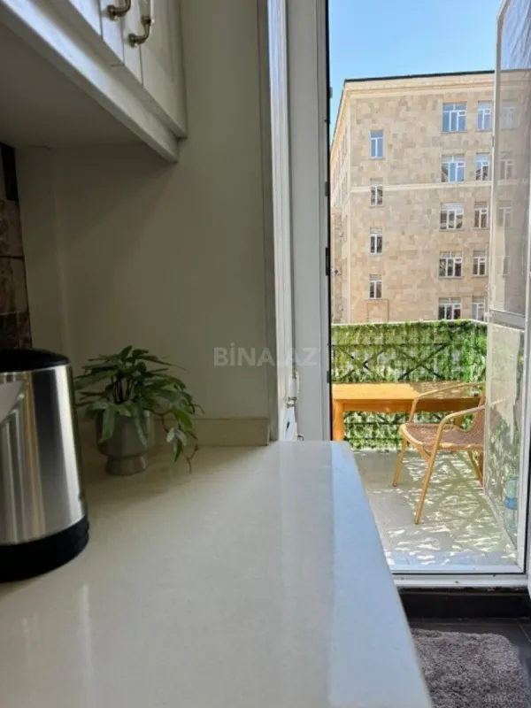Kirayə verilir 2 otaqlı mənzil 56 m²