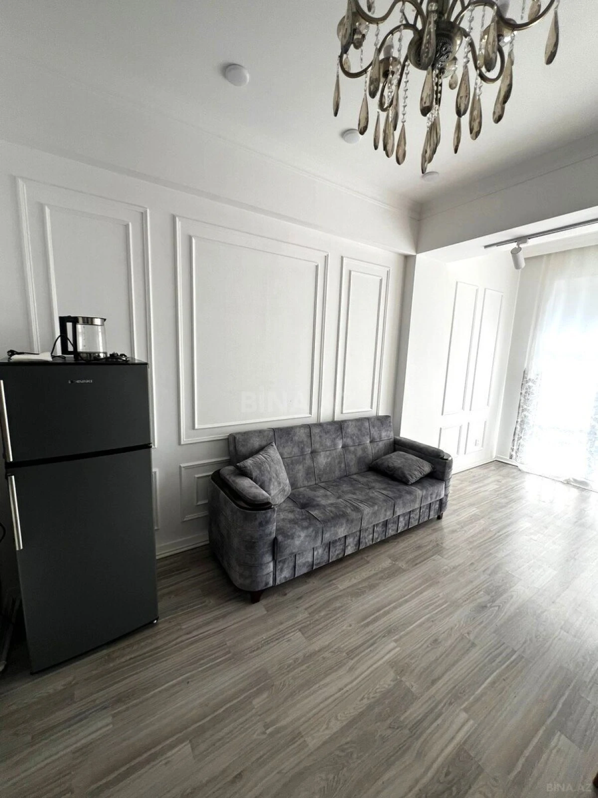 Kirayə verilir 2 otaqlı mənzil 60 m²