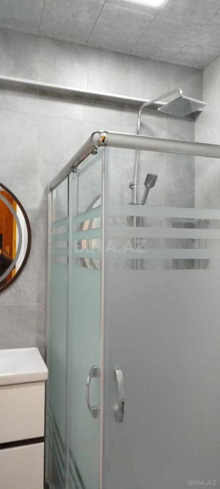 Kirayə verilir 2 otaqlı mənzil 104 m²