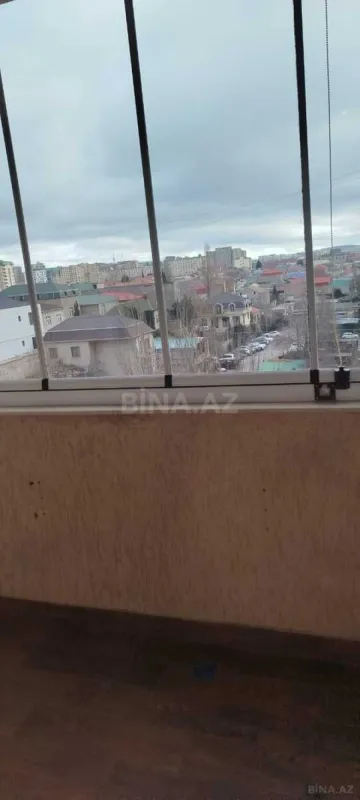 Kirayə verilir 2 otaqlı mənzil 104 m²