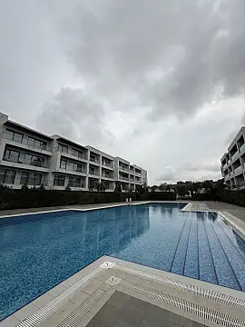 Satılır 3 otaqlı mənzil 98 m²