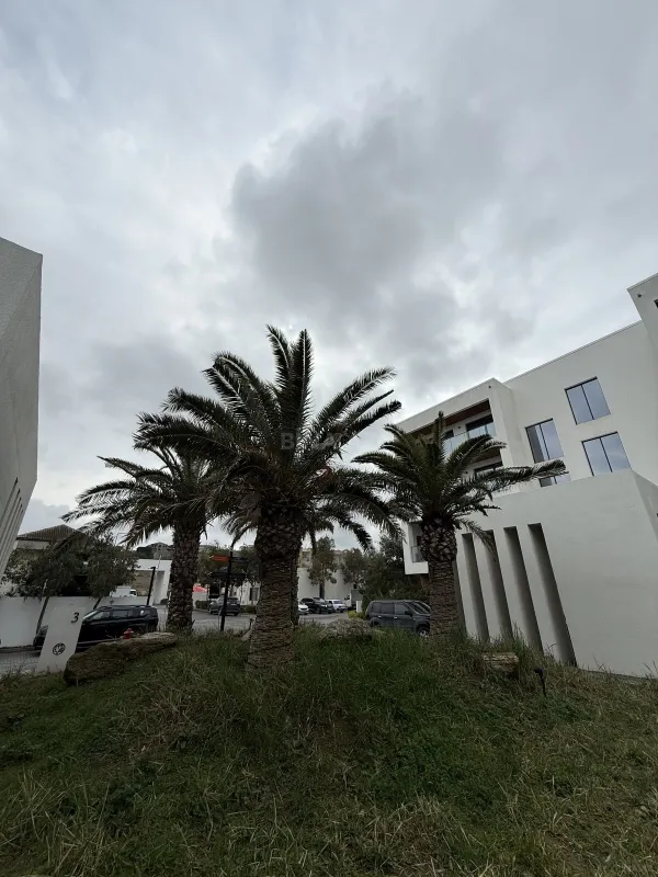 Satılır 3 otaqlı mənzil 98 m²