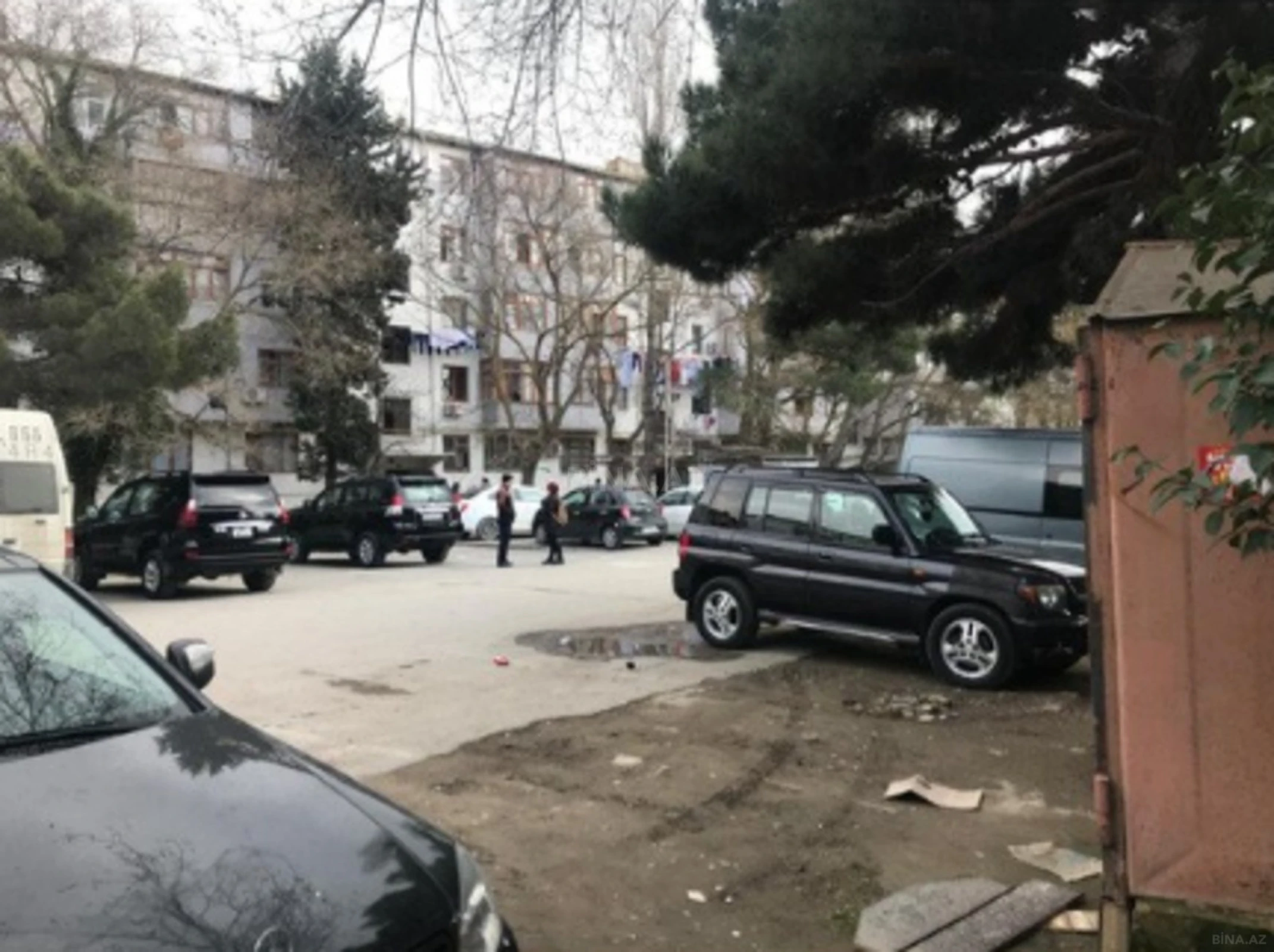 Kirayə verilir qaraj 10 m²