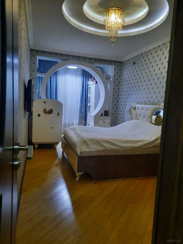 Satılır 2 otaqlı mənzil 62 m²