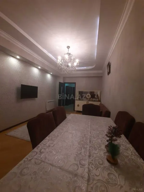 Satılır 2 otaqlı mənzil 62 m²