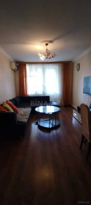Satılır 3 otaqlı mənzil 76 m²