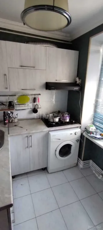 Satılır 3 otaqlı mənzil 76 m²