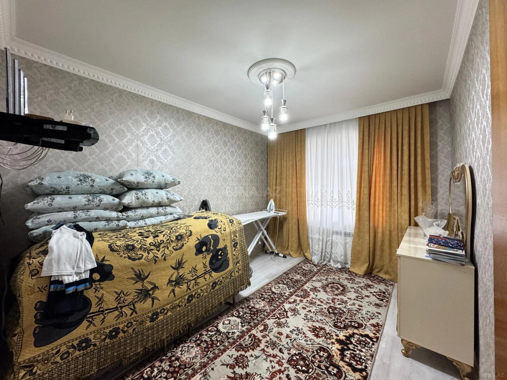 Satılır 5 otaqlı mənzil 110 m²