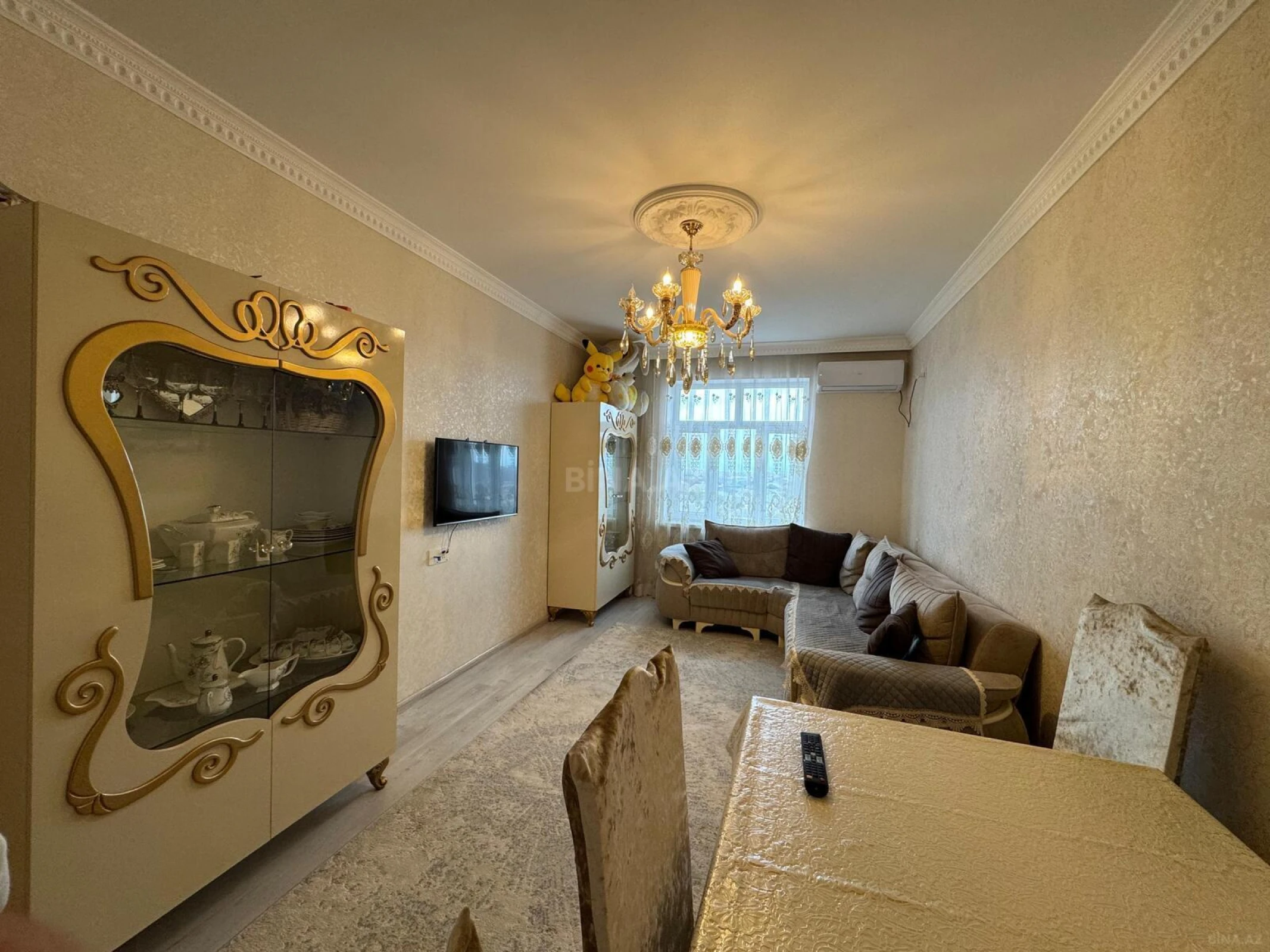 Satılır 5 otaqlı mənzil 110 m²