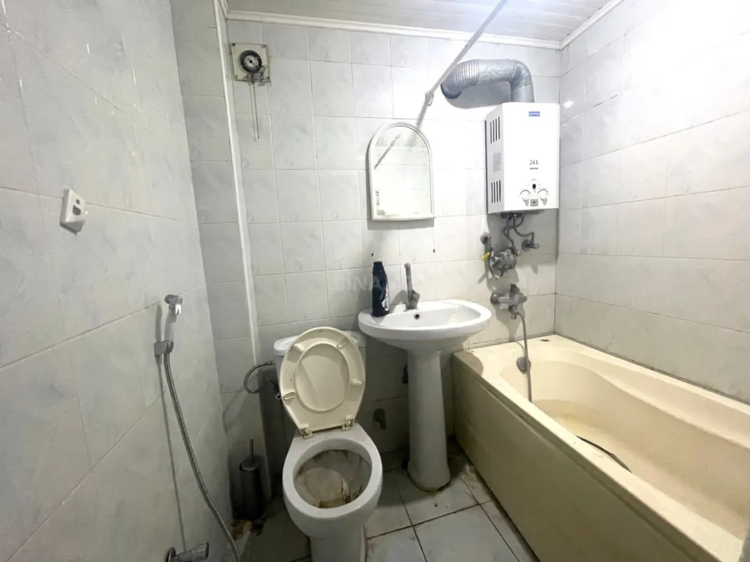 Kirayə verilir 2 otaqlı mənzil 60 m²