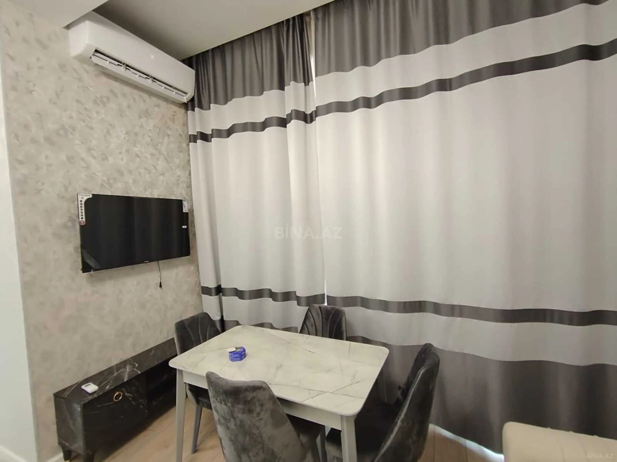 Kirayə verilir 2 otaqlı mənzil 53 m²