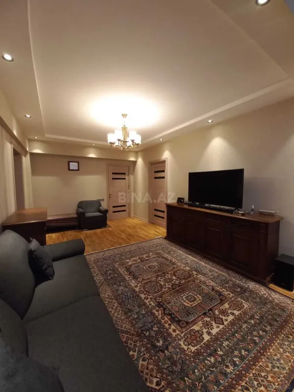 Satılır 3 otaqlı mənzil 80 m²