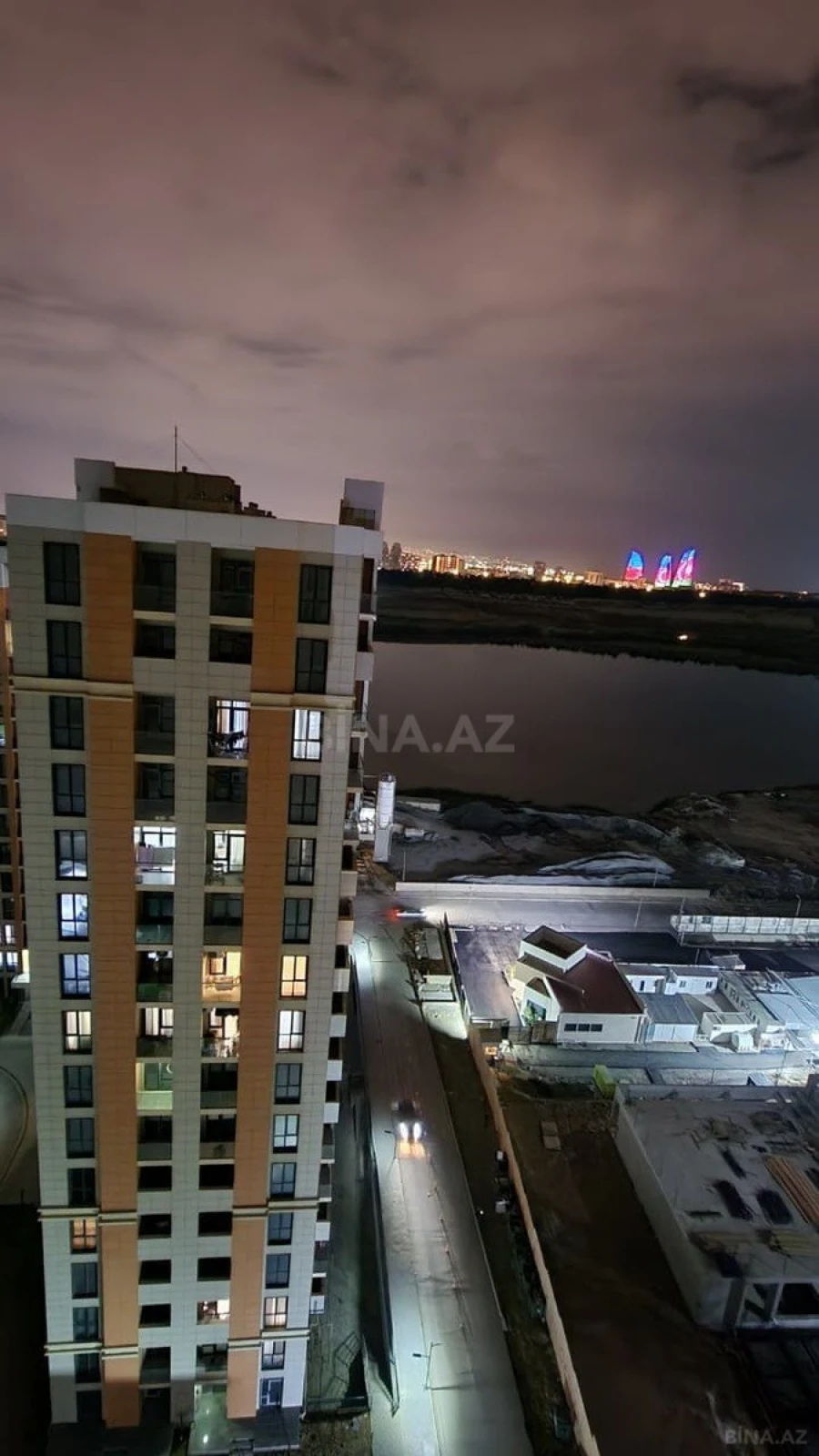 Satılır 2 otaqlı mənzil 63.5 m²